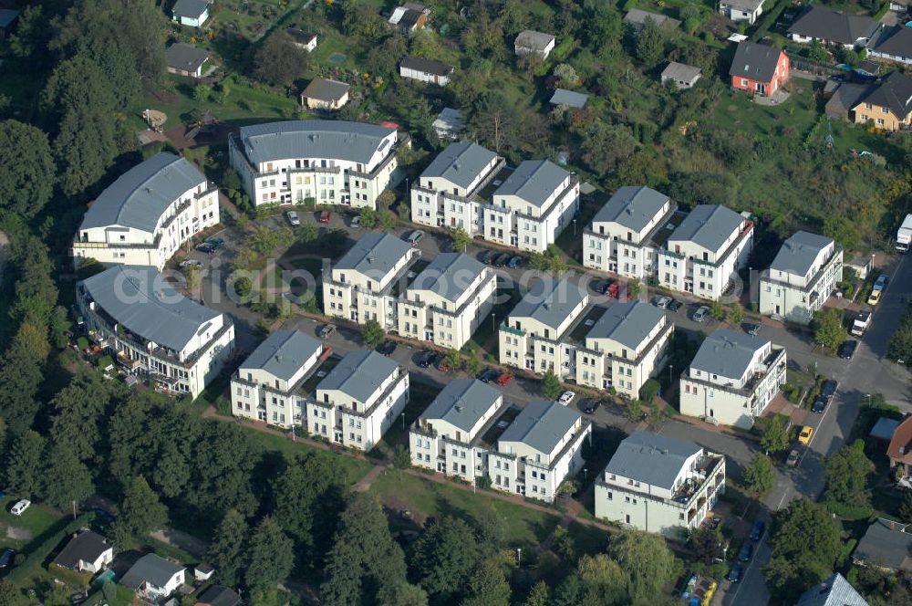 Berlin from the bird's eye view: Blick auf einen Neubaukomplex in der Leobschützer Straße im Wohngebiet Karow-Nord.