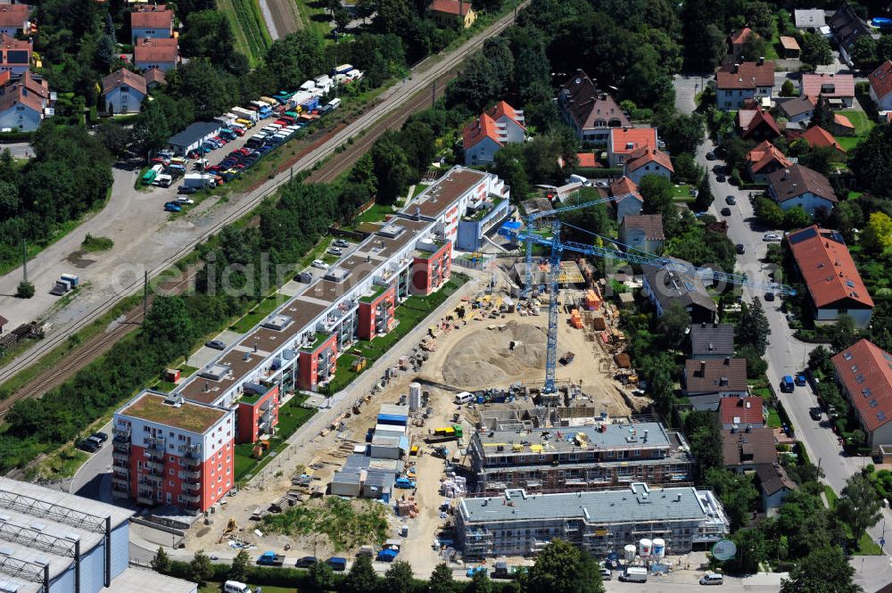 Aerial photograph München - Construction site of the new Development Leben Pur in Aubing in Munich in Bavaria with owner-occupied flats of the DEMOS company