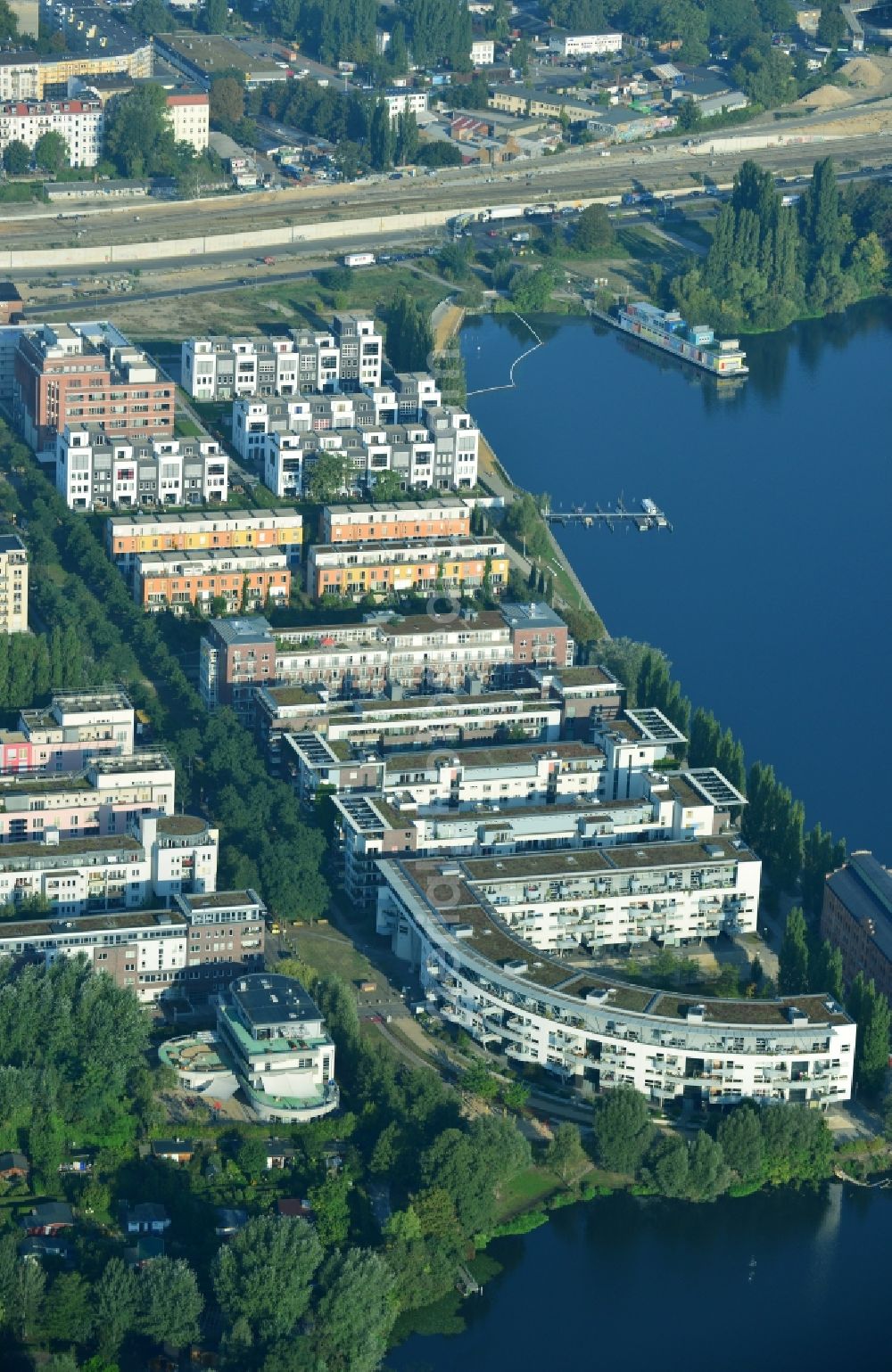 Berlin-Friedrichshain from the bird's eye view: View of a residential area in Stralau in Berlin Friedrichshain