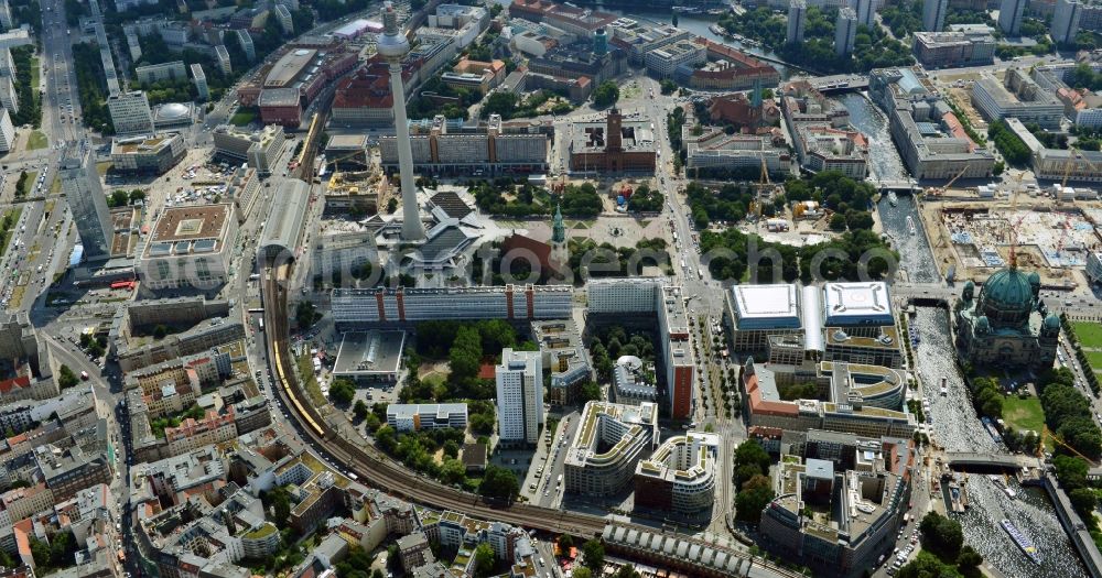 Berlin from above - View Hackescher quarters, a new office and commercial complex in the middle. Investor is the investment company Hackesches Quarter mbH & Co. KG