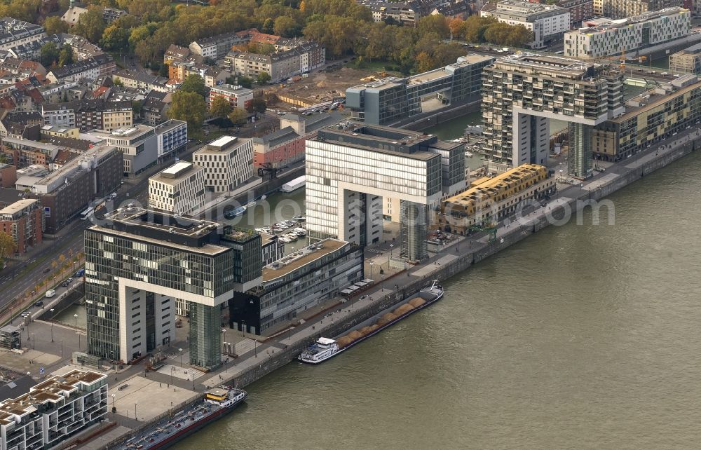 Aerial photograph Köln - New construction of houses on the crane Rheinauhafen on the banks of the Rhine in Cologne in North Rhine-Westphalia