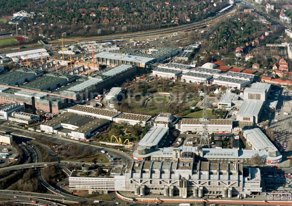 Berlin - Charlottenburg from the bird's eye view: Neubauten auf dem Messegelände der Messe Berlin am Berliner Funkturm / ICC in Charlottenburg.