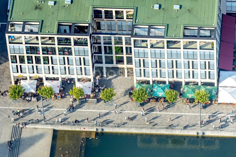 Dortmund from the bird's eye view: New residential buildings at the lake Phoenixsee beneath the roads Hoerder-Bach-Allee and Am Kai in Dortmund in North Rhine-Westphalia