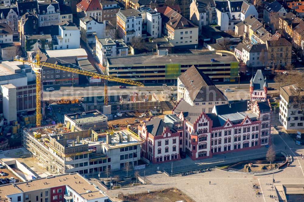 Aerial image Dortmund - New residential buildings at the lake Phoenixsee beneath the roads Hoerder-Bach-Allee and Am Kai in Dortmund in North Rhine-Westphalia