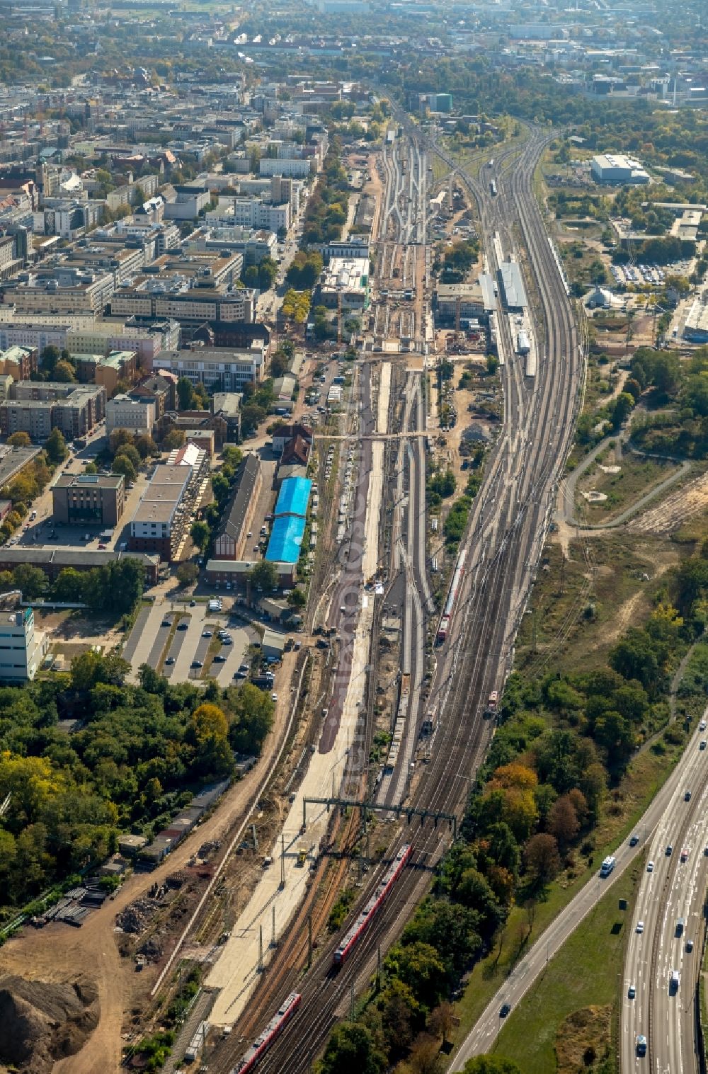 Aerial image Magdeburg - Maintenance work on a rail track and overhead wiring harness in the route network of the Deutsche Bahn in Magdeburg in the state Saxony-Anhalt, Germany