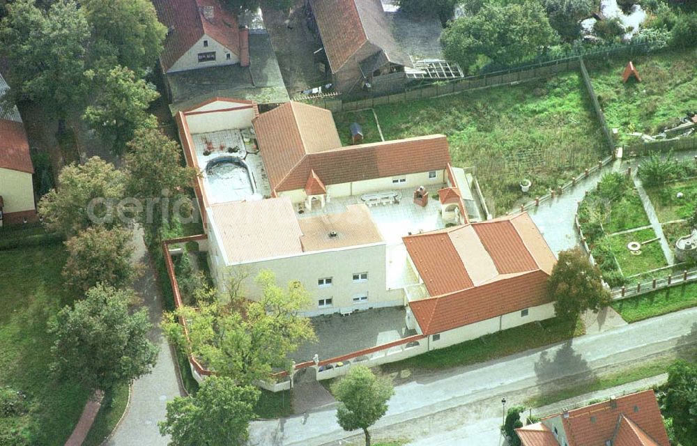 Nedlitz / BRB from above - Neubauvilla an der Lindenallee in Nedlitz (nordöstlich von Zerbst) in Sachsen - Anhalt.