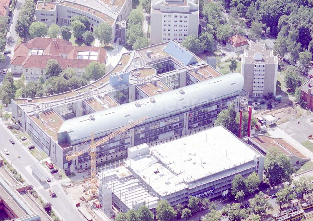 Berlin - Wedding from the bird's eye view: Neubauvorhaben im Virchowklinikum der Charité in Berlin - Wedding.