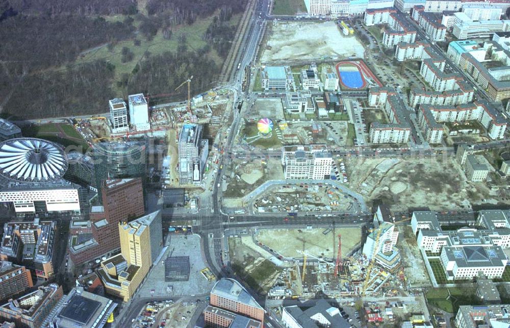 Aerial image Berlin- Tiergarten - Neubebauung des Leipziger Platzes am Potsdamer-Platz in Berlin-Tiergarten 11.03.02