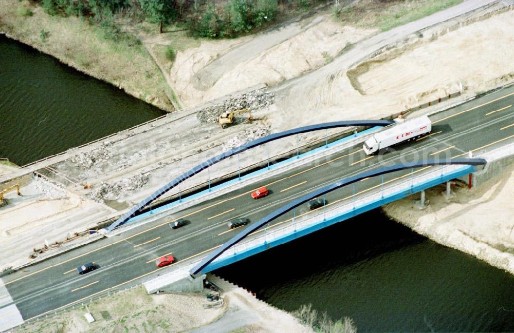 Drewitz from above - Neue Autobahnbrücke über den Teltowkanal.