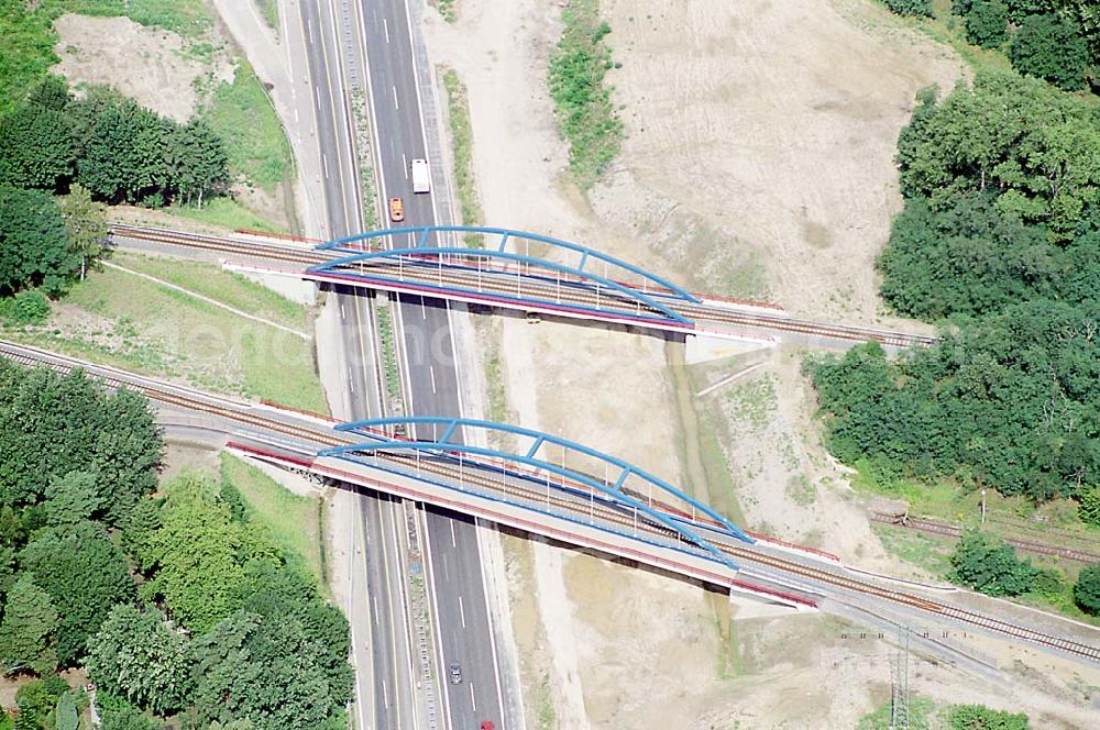 Aerial image Neuenhagen / Brandenburg - neue Eisenbahnbrücke über den östlichen Berliner Ring Neuenhagen