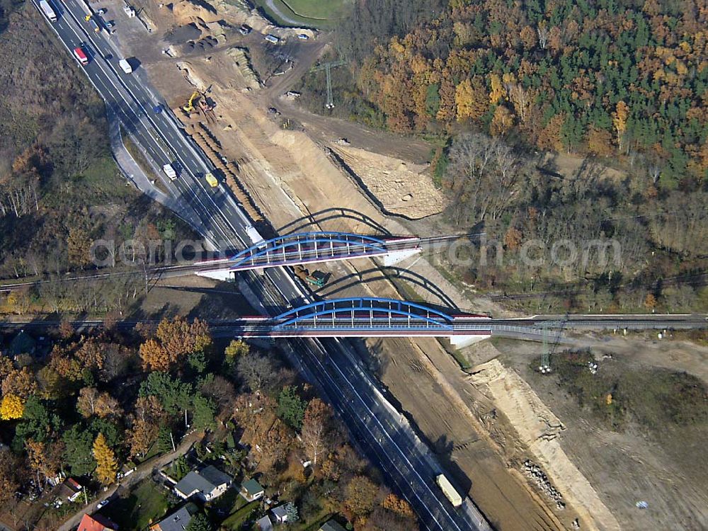 Neuenhagen / BRB from the bird's eye view: neue Eisenbahnbrücke über den östlichen Berliner Ring östlich von Neuenhagen / BRB Baufirma: Porr Technobau Berlin GmbH D-10407 Berlin Storkower Straße 113 Tel: 0049 (0) 30/421842-04 Fax: 0049 (0) 30/421842-417 e-mail: technobau.berlin@a-porr.de