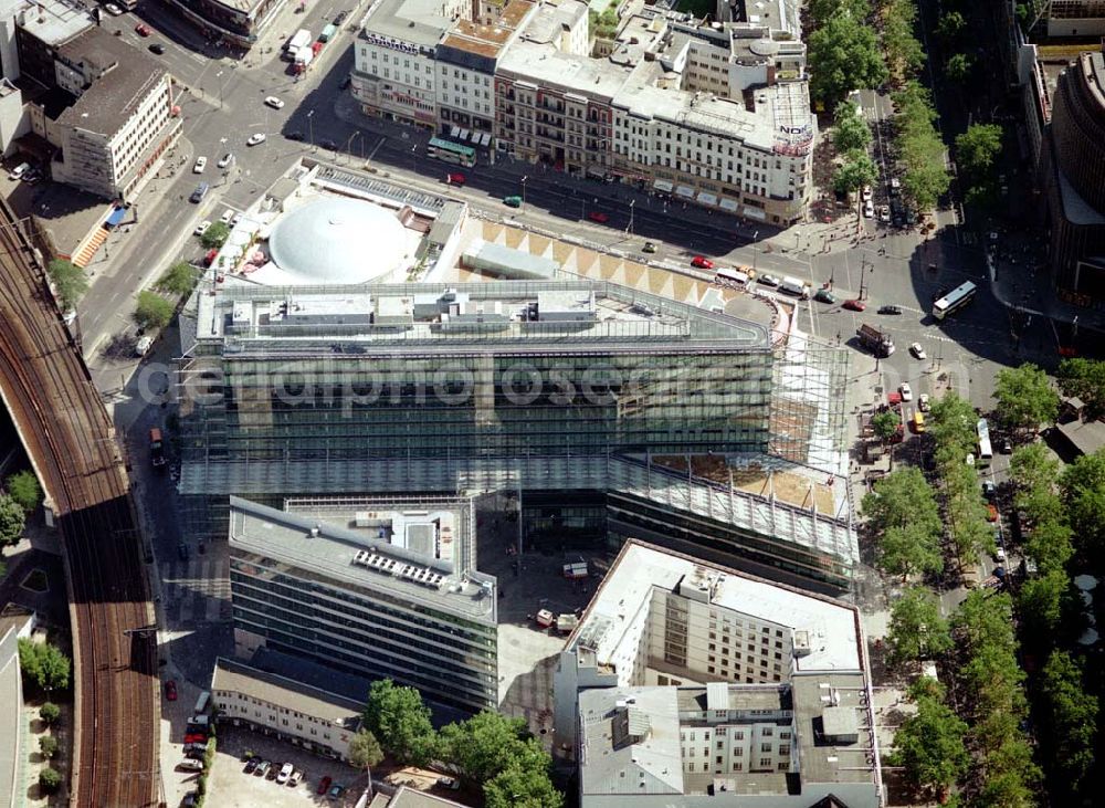 Berlin - Charlottenburg from above - Neuerbautes Kranzlereck am Berliner Kurfürstendamm in Berlin - Charlottenburg.