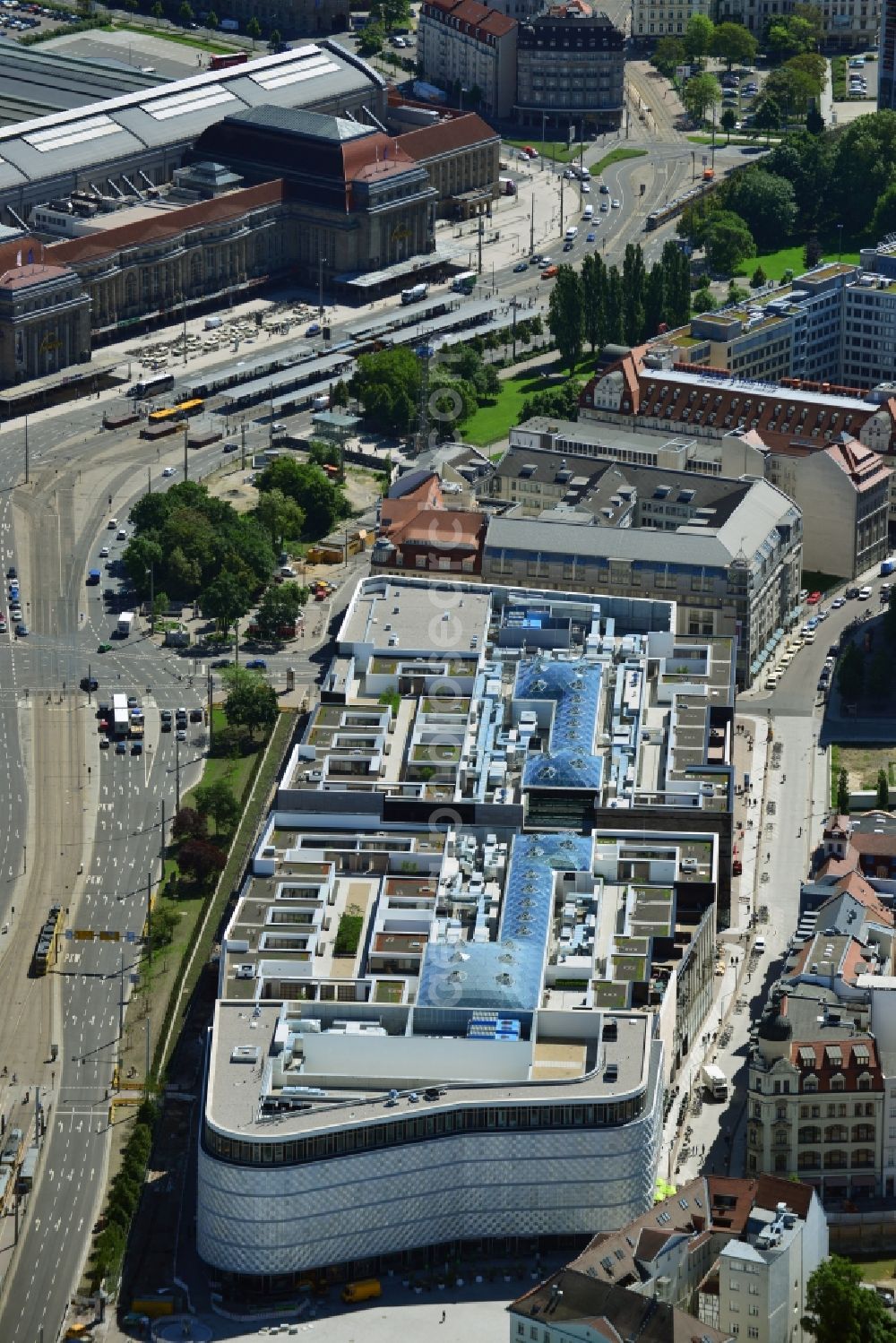 Leipzig from the bird's eye view: View of the shopping center Hoefe am Bruehl in Leipzig in Saxony