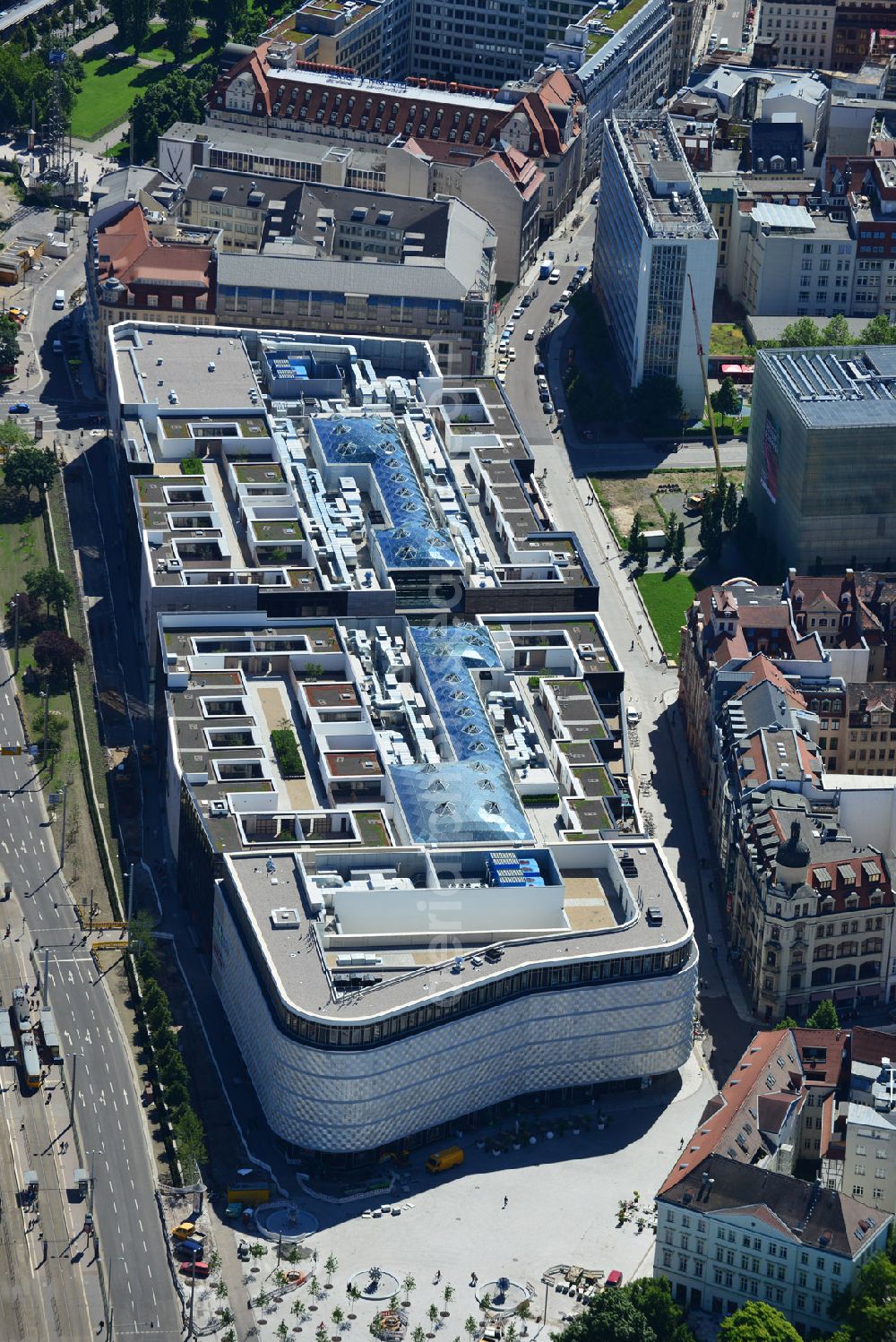 Leipzig from the bird's eye view: View of the shopping center Hoefe am Bruehl in Leipzig in Saxony