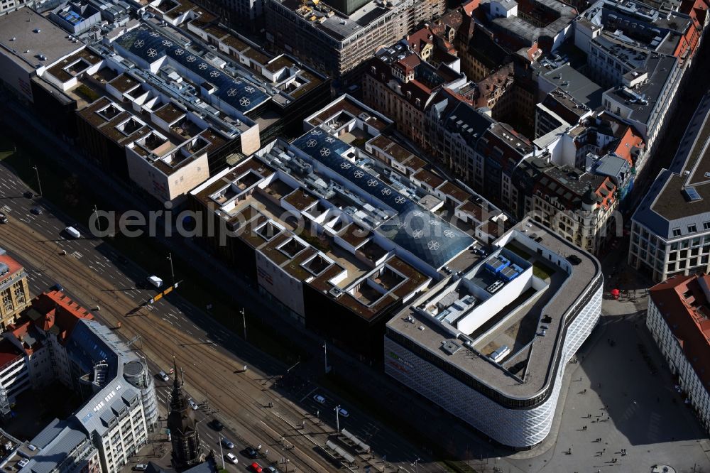 Aerial image Leipzig - View of the shopping center Hoefe am Bruehl in Leipzig in Saxony