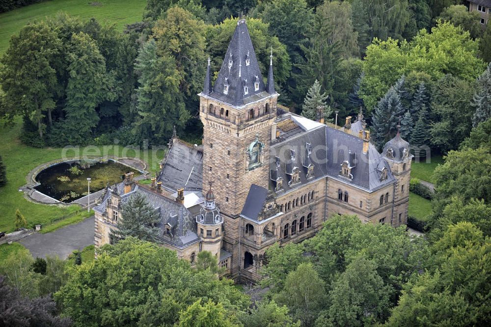 Hummelshain from the bird's eye view: Das Neue Jagdschloss Hummelshain. Es wurde 1880 bis 1885 im Stil der Neorenaissance erbaut und diente als Jagd- und Sommerresidenz der Herzöge Sachsen-Altenburg und des letzten deutschen Kaisers Wilhelm II. König von Preußen. View of the New Hunting Chateau Hummelshain. It was built from 1880 to 1885 served as a hunting lodge and summer residence of the Dukes of Sachsen-Altenburg and the last German Emperor Wilhelm II, King of Prussia.