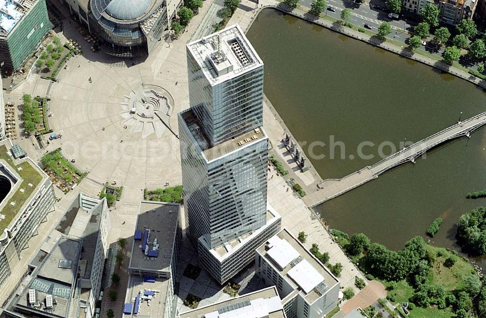 Köln from above - Neues Medienzentrum Köln. Ein Objekt der Hypothekenbank Essen AG Datum: 26.05.03