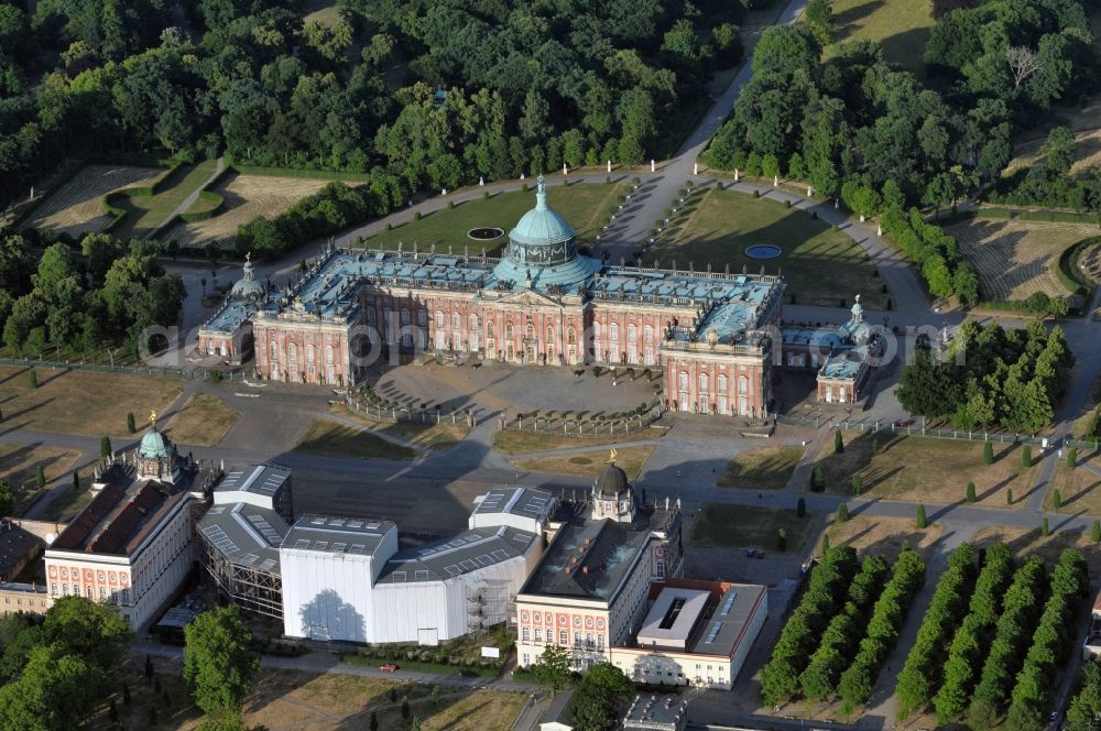 Potsdam from the bird's eye view: View of the New Palace in Potsdam and the communs