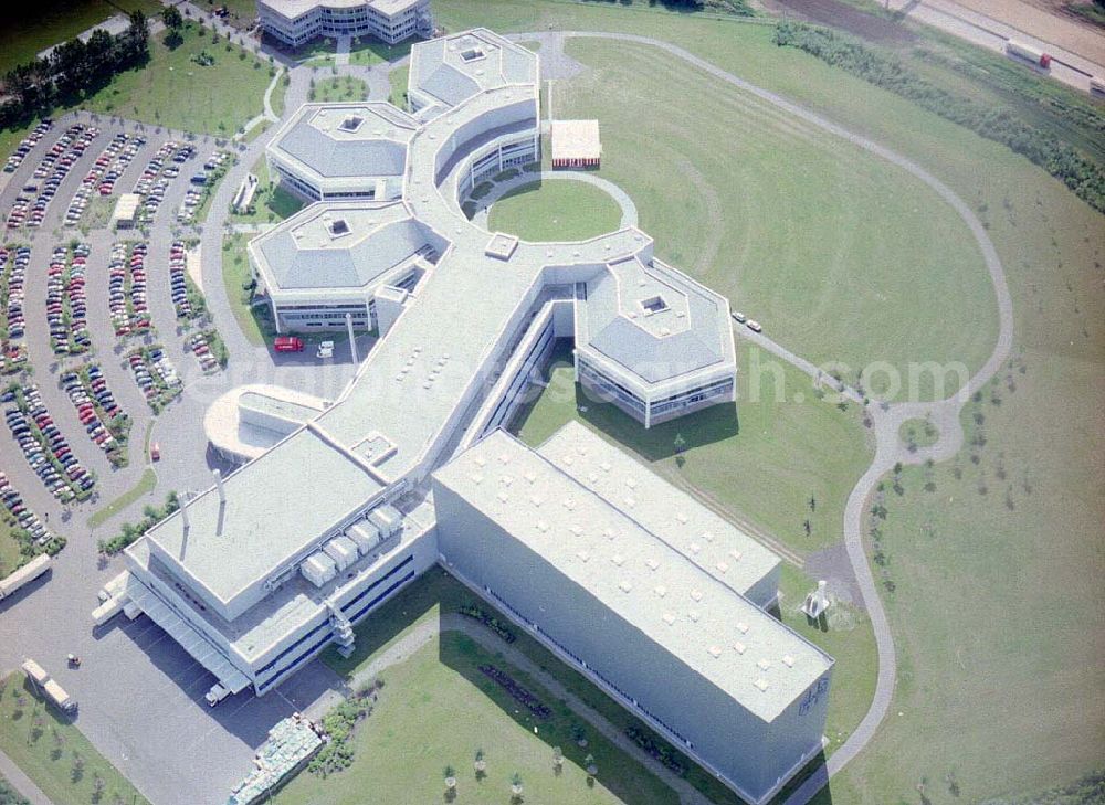 Magdeburg / Sachsen - Anhalt from above - Neues Werk der HEXAL AG am Autobahnkreuz bei Magdeburg.