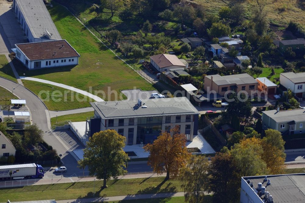 Stavenhagen from the bird's eye view: View at the new built main administration of the Wasser Zweckverband Malchin Stavenhagen at Schultetusstraße in Stavenhagen in the federal state Mecklenburg-Vorpommern. The WasserZweckverband Malchin Stavenhagen consists of 20 member communities. The architecture office Anke Diesterheft was responsible for the new building