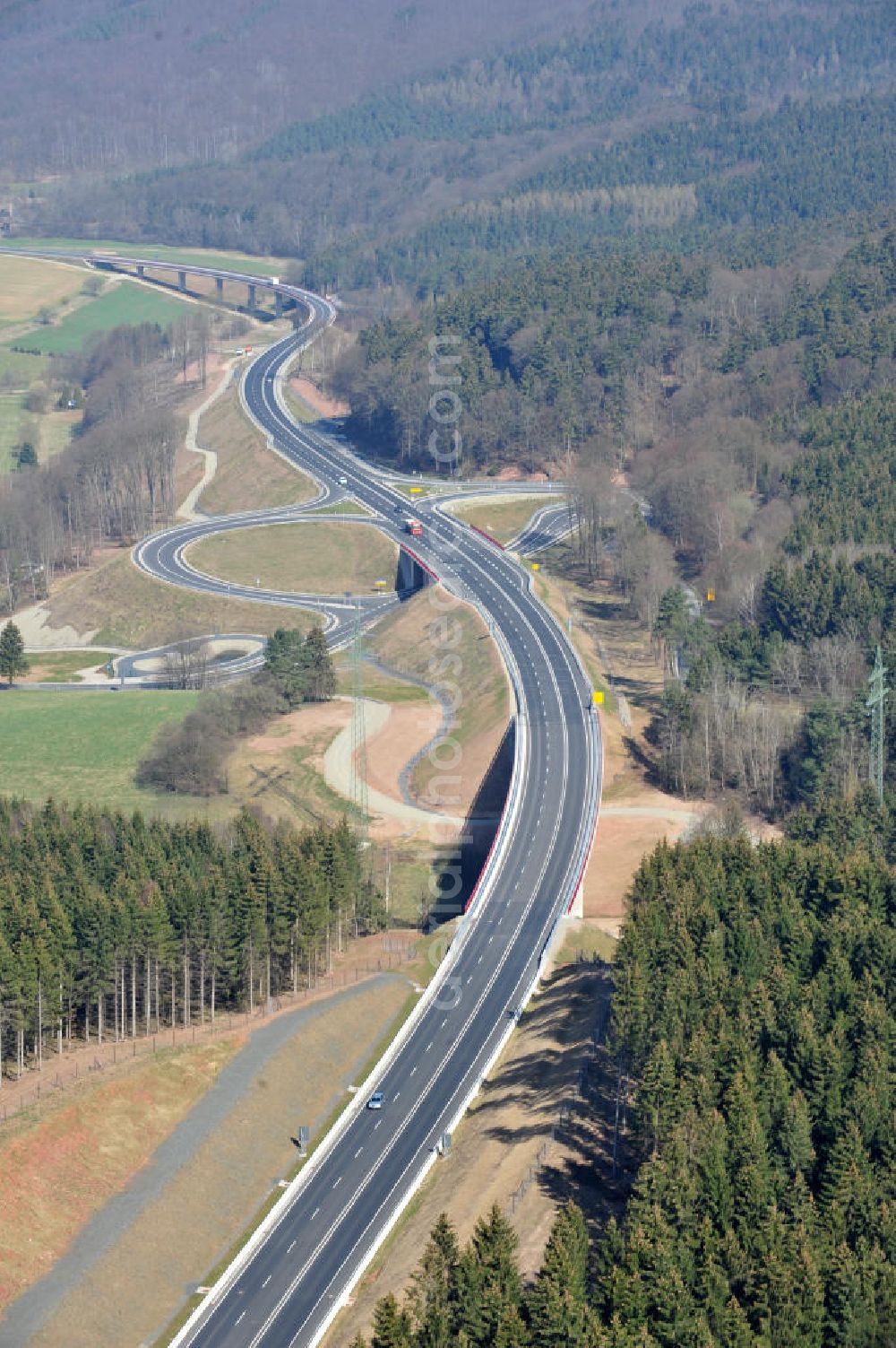 Aerial photograph Uslar - New circuitous road B241 with new bidges / viaduct Volpriehausen in the near of Uslar in Lower Saxony