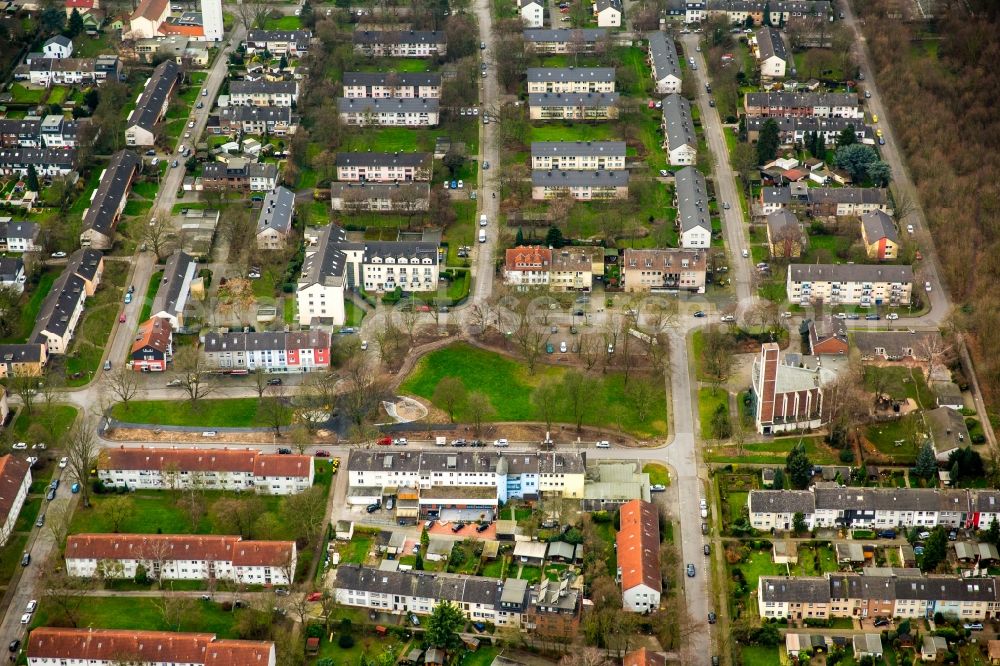 Aerial image Duisburg - Redesign of the park of little Karl-Harzig-Park, Am Finkenacker, in Duisburg in North Rhine-Westphalia