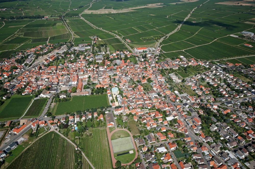 Mußbach from the bird's eye view: Neustadt an der Weinstraße OT Mussbach in the state of Rhineland-Palatinate