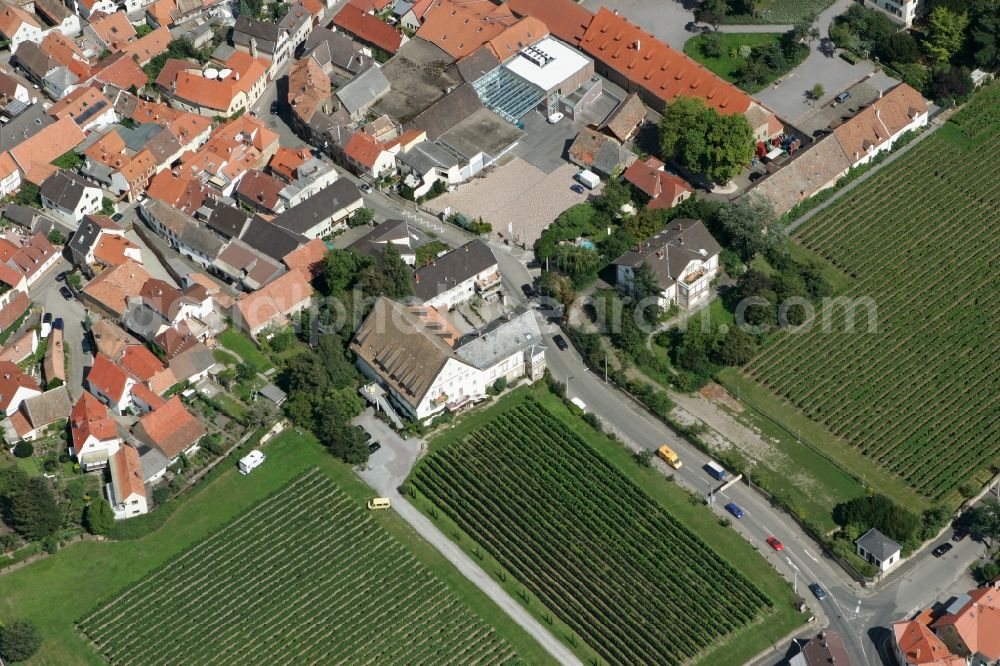 Aerial photograph Mußbach - Neustadt an der Weinstraße OT Mussbach in the state of Rhineland-Palatinate