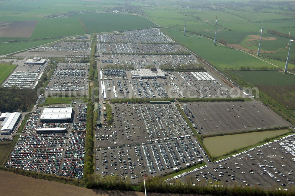 Aerial image ETZIN - Blick auf ( trotz Abwrackprämie ) Neuwagenhalden auf dem Gelände der MOSOLF - Autoservice GmbH in Etzin. Auto-Service u. Umschlag-Center Mosolf GmbH Etzin, 14641 Etzin,Tel.: 033233-88260, 88280