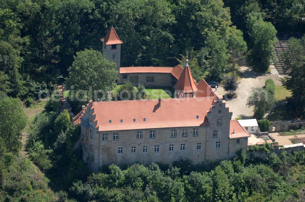 Aerial photograph Kranichfeld - Blick auf die Niederburg Kranichfeld in Thüringen, die im gleichnamigen Ort an der Ilm liegt. Auf dem Planhof und der Freilichtbühne finden regelmäßig Konzerte, Musicals, Theaterstücke, sowie Volksfeste statt, die Burg wird aber nicht durchgängig bewirtschaftet. Seit 1994 besteht ein Erbpachtvertrag mit der Firma Mühl Product & Service, Kranichfeld.