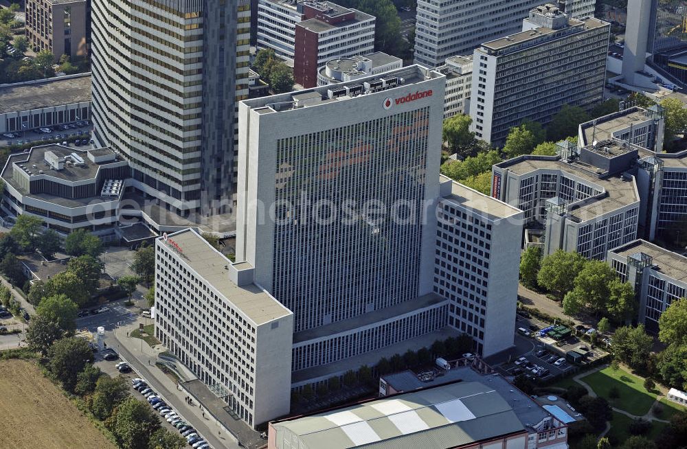 Aerial photograph Eschborn - Blick auf die Niederlassung der Vodafone D2 GmbH in Eschborn. View of the branch of Vodafone D2 GmbH in Eschborn.