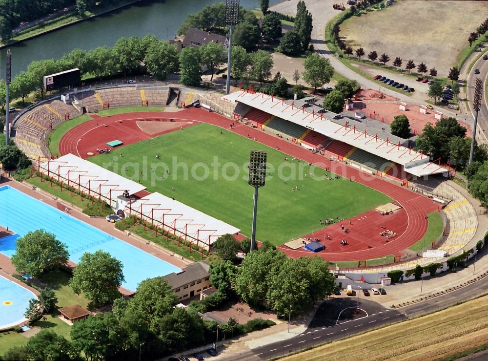 Aerial image Oberhausen - View of the Lower Rhine Stadium in Oberhausen in North Rhine-Westphalia. The Stadium Complex is the home of the then second division football SC Rot-Weiss Oberhausen eV.