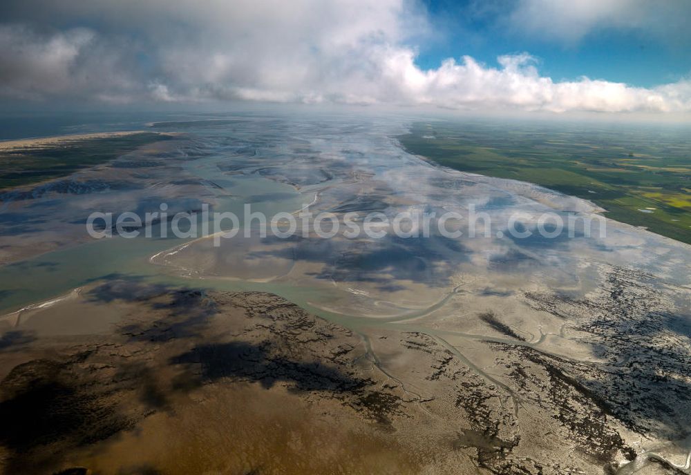 Aerial photograph Norderney - View of the Lower Saxony Wadden Sea National Park of the same name at Norderney. He is a UNESCO World Heritage Site