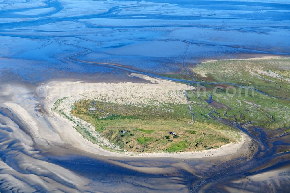 Scharhörn from the bird's eye view: Nighorn and Scharhoern in the North Sea in the Wadden Sea off Cuxhaven in the state Hamburg, Germany