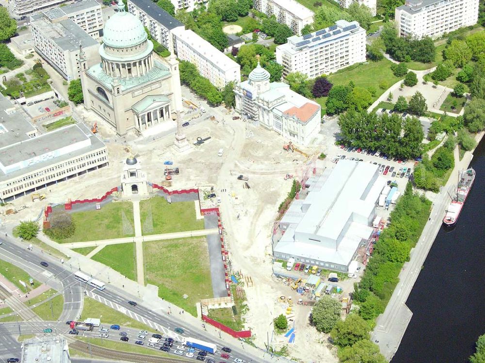 Potsdam / BRB from above - Blick auf die Nikolaikirche mit den Umbauarbeiten entlang der Straße Lange Brücke in Potsdam.