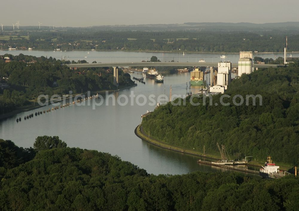 Altenholz from the bird's eye view: Nord-Ostsee-Kanal in Altenholz im Bundesland Schleswig-Holstein