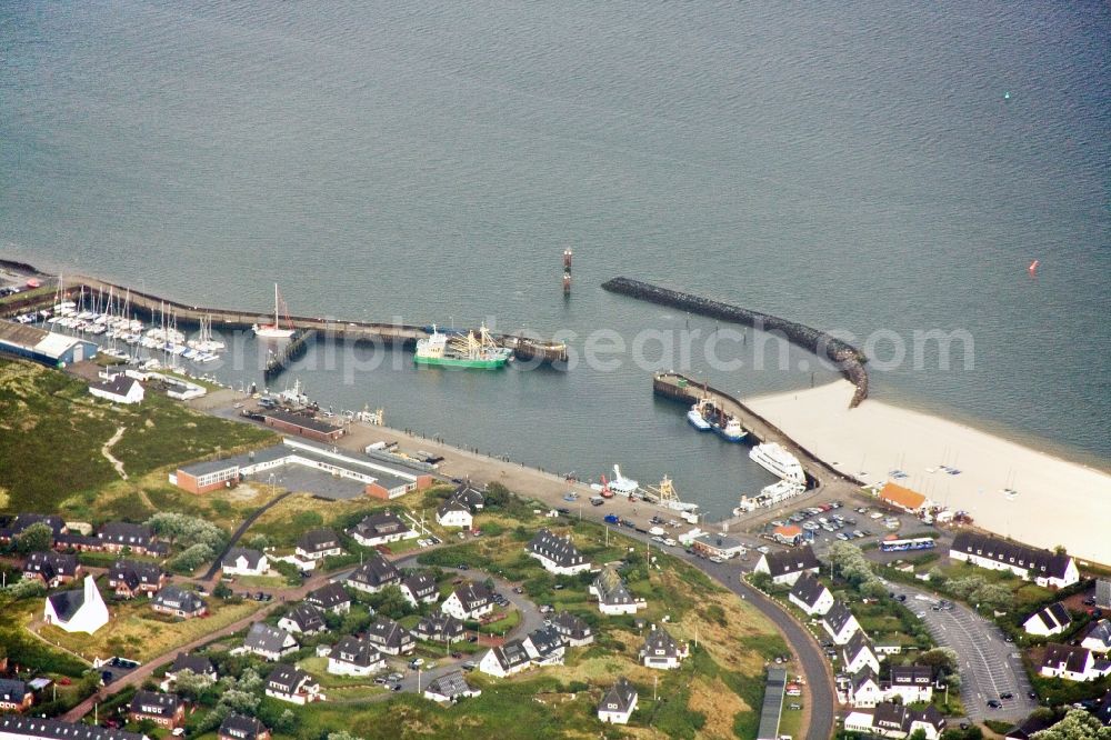 Hörnum/Sylt from the bird's eye view: 29/07/2012 Hörnum View the marina and campground Hörnum in Schleswig-Holstein