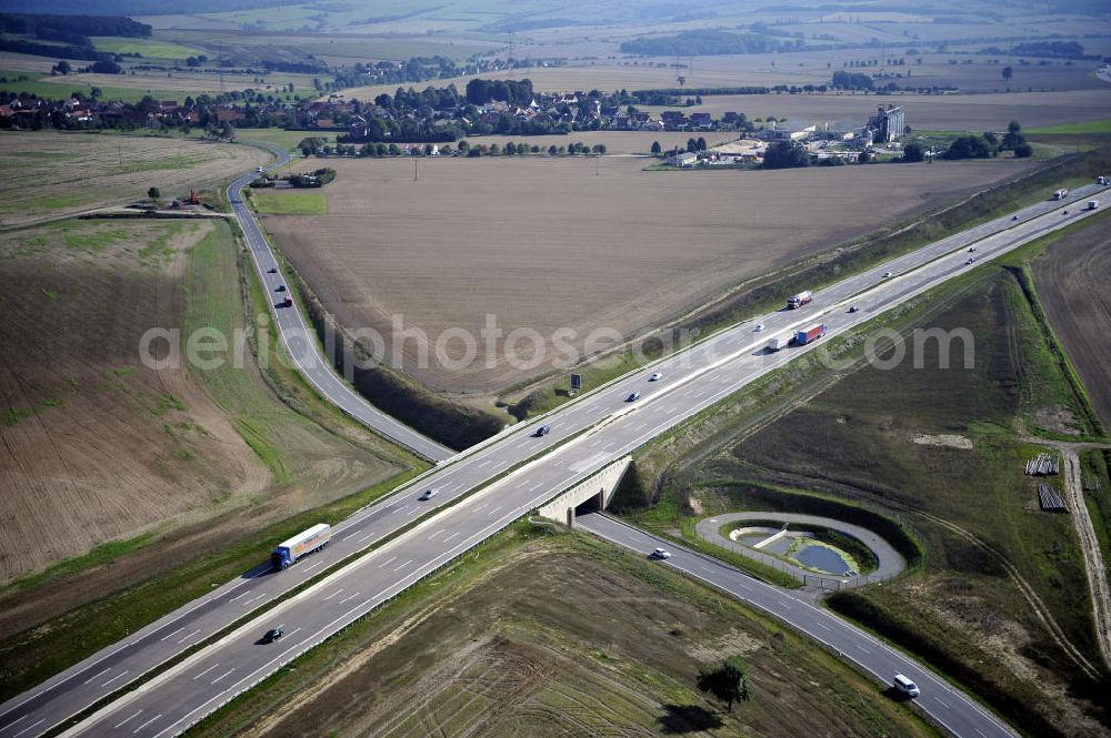 Eisenach from the bird's eye view: Blick auf den Verlauf des Projekt Nordverlegung / Umfahrung Hörselberge der Autobahn E40 / A4 in Thüringen bei Eisenach. Durchgeführt werden die im Zuge dieses Projektes notwendigen Arbeiten unter an derem von den Mitarbeitern der Niederlassung Weimar der EUROVIA Verkehrsbau Union sowie der Niederlassungen Abbruch und Erdbau, Betonstraßenbau, Ingenieurbau und TECO Schallschutz der EUROVIA Beton sowie der DEGES.