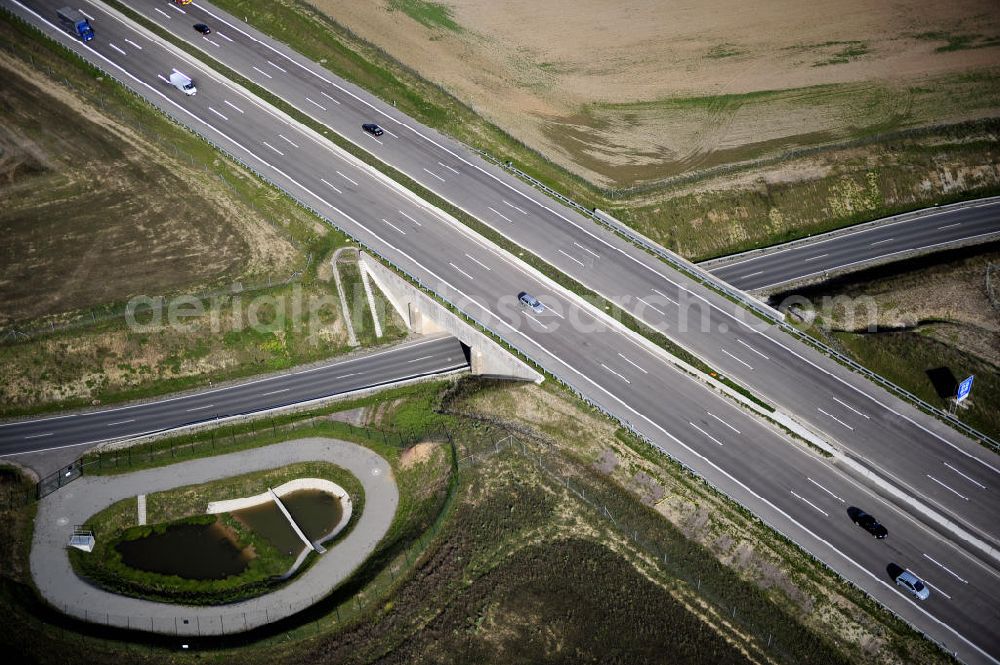 Aerial image Eisenach - Blick auf den Verlauf des Projekt Nordverlegung / Umfahrung Hörselberge der Autobahn E40 / A4 in Thüringen bei Eisenach. Durchgeführt werden die im Zuge dieses Projektes notwendigen Arbeiten unter an derem von den Mitarbeitern der Niederlassung Weimar der EUROVIA Verkehrsbau Union sowie der Niederlassungen Abbruch und Erdbau, Betonstraßenbau, Ingenieurbau und TECO Schallschutz der EUROVIA Beton sowie der DEGES.