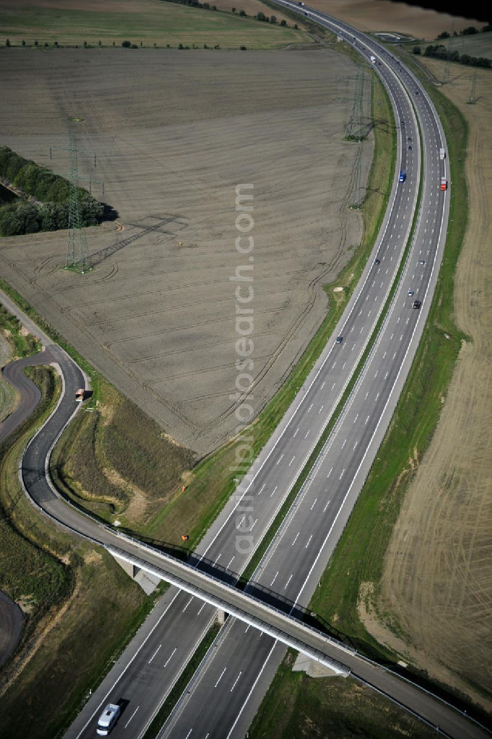 Aerial image Eisenach - Blick auf den Verlauf des Projekt Nordverlegung / Umfahrung Hörselberge der Autobahn E40 / A4 in Thüringen bei Eisenach. Durchgeführt werden die im Zuge dieses Projektes notwendigen Arbeiten unter an derem von den Mitarbeitern der Niederlassung Weimar der EUROVIA Verkehrsbau Union sowie der Niederlassungen Abbruch und Erdbau, Betonstraßenbau, Ingenieurbau und TECO Schallschutz der EUROVIA Beton sowie der DEGES.