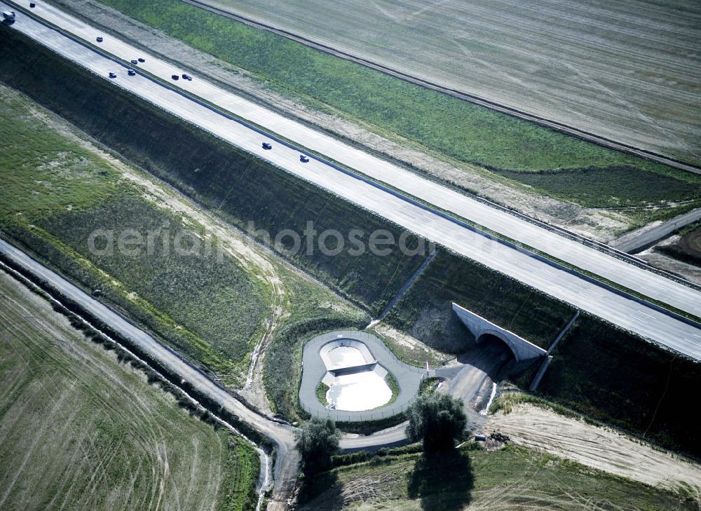 Eisenach from the bird's eye view: Blick auf den Verlauf des Projekt Nordverlegung / Umfahrung Hörselberge der Autobahn E40 / A4 in Thüringen bei Eisenach. Durchgeführt werden die im Zuge dieses Projektes notwendigen Arbeiten unter an derem von den Mitarbeitern der Niederlassung Weimar der EUROVIA Verkehrsbau Union sowie der Niederlassungen Abbruch und Erdbau, Betonstraßenbau, Ingenieurbau und TECO Schallschutz der EUROVIA Beton sowie der DEGES.