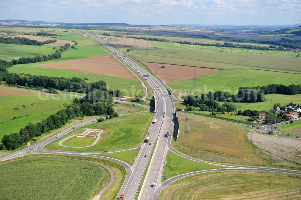 Großenlupnitz from the bird's eye view: Die Böbertalbrücke mit einer Länge von 370 Meter. Die Brücke wurde im Zuge des Projekt Nordverlegung / Umfahrung Hörselberge der Autobahn E40 / A4 in Thüringen bei Eisenach erbaut. Durchgeführt wurden die notwendigen Arbeiten unter an derem von den Mitarbeitern der Niederlassung Weimar der EUROVIA Verkehrsbau Union sowie der Niederlassungen Abbruch und Erdbau, Betonstraßenbau, Ingenieurbau und TECO Schallschutz der EUROVIA Beton sowie der DEGES. The bridge was built during the construction of the new bypass system.