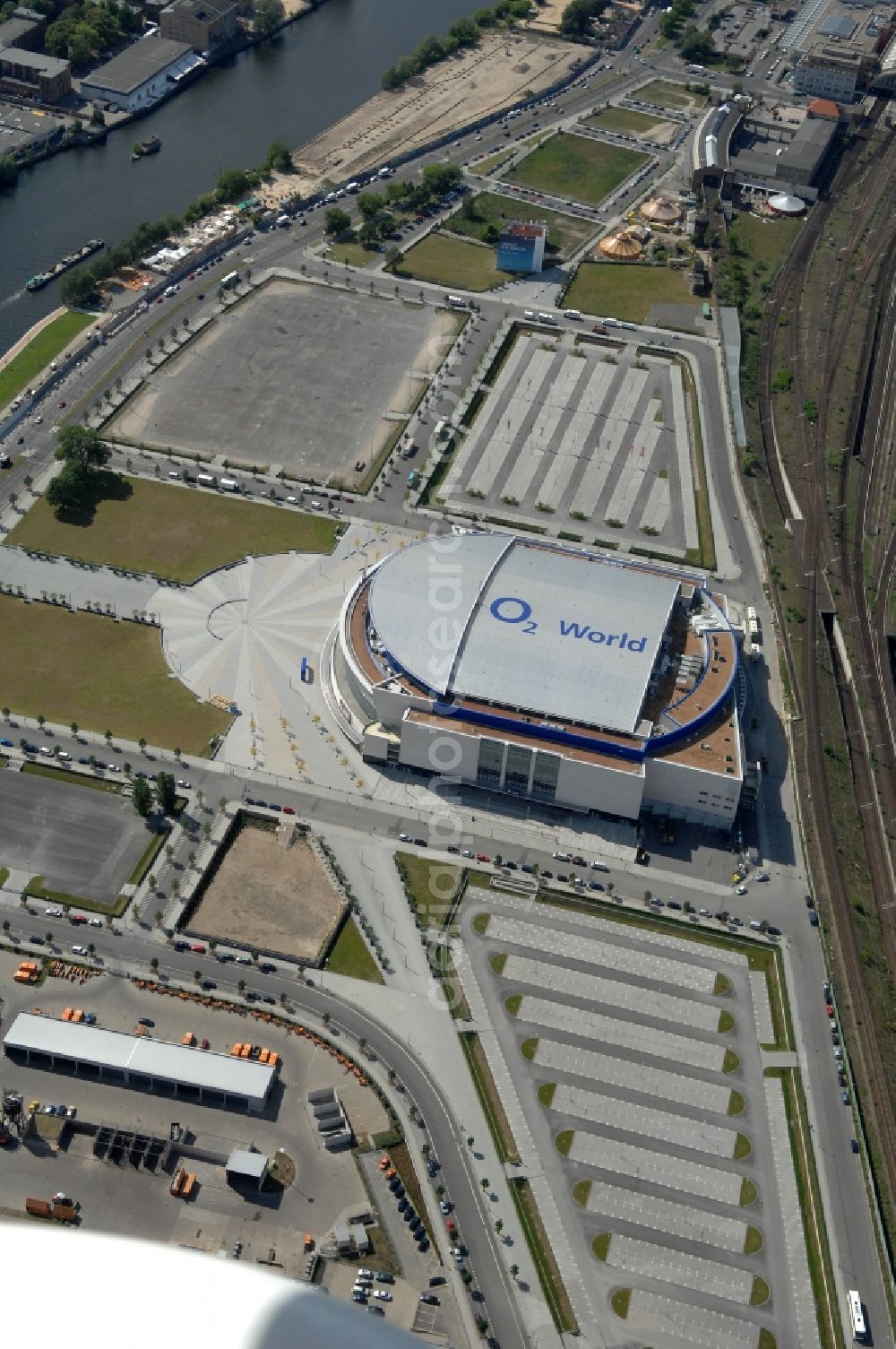 Aerial photograph Berlin - View of the O2 World Arena in Berlin Friedrichshain