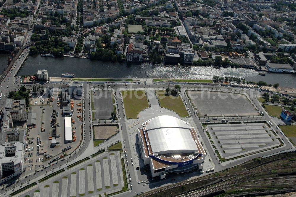 Aerial photograph Berlin - View of the O2 World Arena in Berlin Friedrichshain