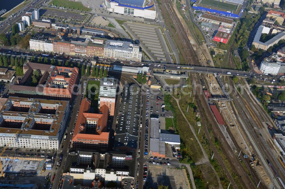 Berlin from the bird's eye view: View at the restored building of the monument protected former Osram respectively Narva company premises Oberbaum City in the district Friedrichshain in Berlin. Here, among many other companies, BASF Services Europe, the German Post Customer Service Center GmbH and Heineken Germany GmbH are located. It is owned by HVB Immobilien AG, which is part of the UniCredit Group