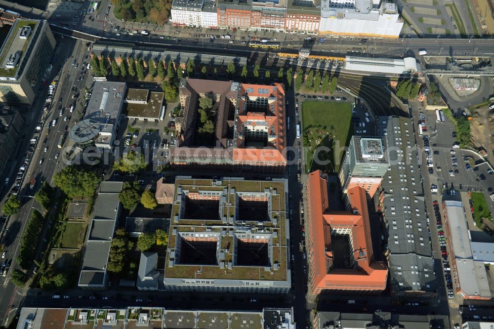 Aerial image Berlin - View at the restored building of the monument protected former Osram respectively Narva company premises Oberbaum City in the district Friedrichshain in Berlin. Here, among many other companies, BASF Services Europe, the German Post Customer Service Center GmbH and Heineken Germany GmbH are located. It is owned by HVB Immobilien AG, which is part of the UniCredit Group