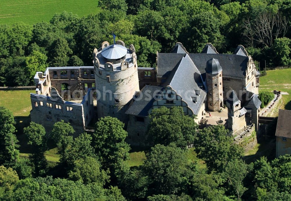 Kranichfeld from the bird's eye view: 7/23/2012 KRANICHFELD KRANICHFELD View of the Upper Castle Kranichfeld in the state of Thuringia. The upper castle is an early-Renaissance of 1530 with older predecessors in the 12th Century