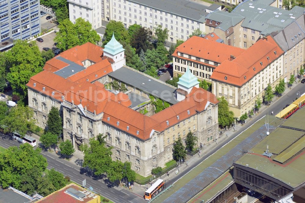 Aerial image Berlin - Higher Administrative Court of Berlin-Brandenburg on the road Hardenbergstrasse and evangelical church office for the German armed forces on the road Jebensstrasse in Berlin-Charlottenburg