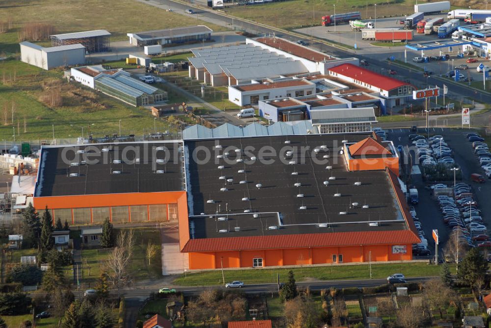 Böhlen from above - Blick auf das Gelände des OBI Baumarkt in Böhlen bei Leipzig. (OBI Bau- und Heimwerkermärkte GmbH & Co. KG, Systemzentrale, Am Ring 21, 04564 Böhlen bei Leipzig)