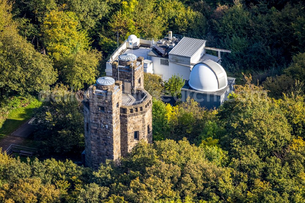 Hagen from the bird's eye view: Observatory and planetarium domed building complex of buildings of the national observatory Hagen in the Eugene's Richter observation tower in Hagen in the federal state North Rhine-Westphalia